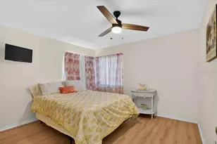 885 Fairfax Terrace NW, Port Charlotte, FL 33948 - Photo 22