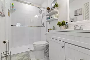 5244 Marsh Field Ln, Sarasota, FL 34235 - Photo 18