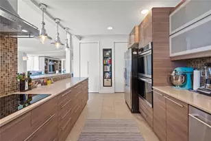 4801 Sarasota Ave, Sarasota, FL 34234 - Photo 12