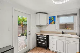 2344 Temple St, Sarasota, FL 34237 - Photo 14