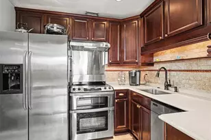2344 Temple St, Sarasota, FL 34237 - Photo 2