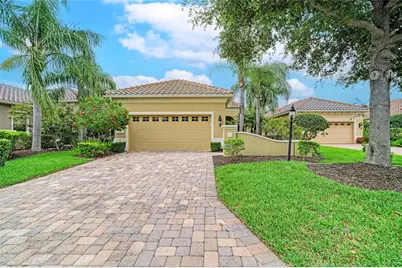 7361 Wexford Court, Lakewood Ranch, FL 34202 - Photo 2