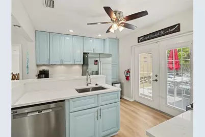 2547 Bahia Vista Street, Sarasota, FL 34239 - Photo 12