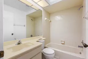 5528 37th St E, Bradenton, FL 34203 - Photo 18