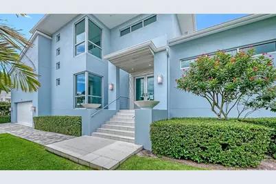 705 Jungle Queen Way, Longboat Key, FL 34228 - Photo 4