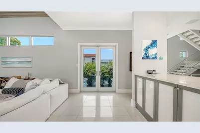 705 Jungle Queen Way, Longboat Key, FL 34228 - Photo 6