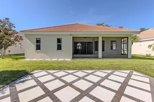 6511 Westward Pl, Bradenton, FL 34201 - Photo 2