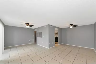 5026 Water Oak Drive #109, Bradenton, FL 34207 - Photo 6