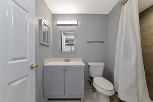 5026 Water Oak Dr, Bradenton, FL 34207 - Photo 12
