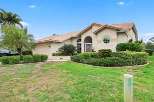 4174 Hearthstone Dr, Sarasota, FL 34238 - Photo 38