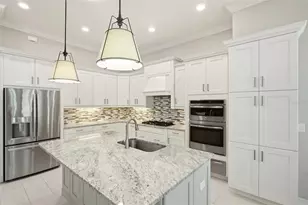 7908 Matera Ct, Bradenton, FL 34202 - Photo 14