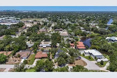 4074 Redbird Circle, Sarasota, FL 34231 - Photo 78
