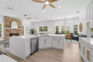 4074 Redbird Circle, Sarasota, FL 34231 - Photo 6