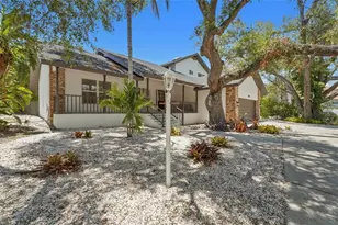 4074 Redbird Circle, Sarasota, FL 34231 - Photo 2