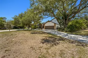 4074 Redbird Circle, Sarasota, FL 34231 - Photo 66