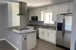 4394 Sandner Dr, Sarasota, FL 34243 - Photo 46