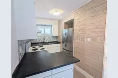 2155 Wood Street #A7, Sarasota, FL 34237 - Photo 2