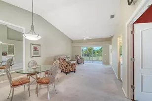 9641 Castle Point Dr, Sarasota, FL 34238 - Photo 12