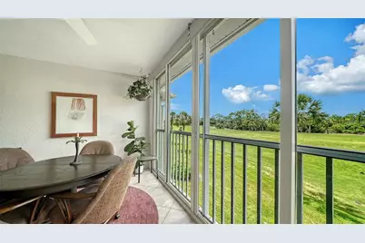 9641 Castle Point Drive #1226, Sarasota, FL 34238 - Photo 8