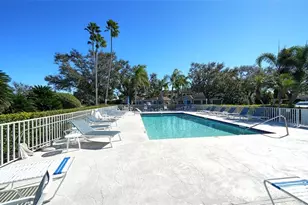 9641 Castle Point Dr, Sarasota, FL 34238 - Photo 30