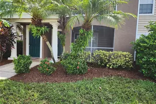 8933 Manor Loop, Bradenton, FL 34202 - Photo 2