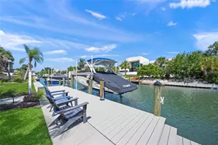 549 Halyard Ln, Longboat Key, FL 34228 - Photo 4
