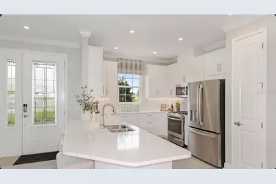 7532 Moonbeam Avenue, Sarasota, FL 34241 - Photo 2