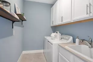 7532 Moonbeam Ave, Sarasota, FL 34241 - Photo 12