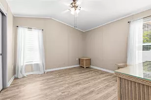 2079 Sun Home St, Sarasota, FL 34231 - Photo 14
