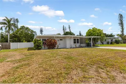 609 20th Avenue W, Bradenton, FL 34205 - Photo 2