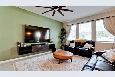 5517 Los Robles Court, Palmetto, FL 34221 - Photo 2