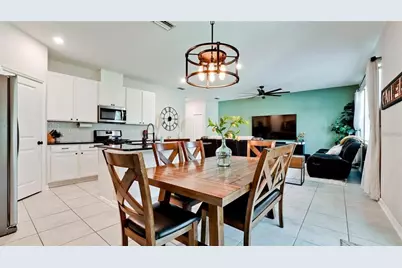 5517 Los Robles Court, Palmetto, FL 34221 - Photo 8