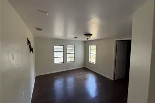 1810 9th St W, Palmetto, FL 34221 - Photo 6