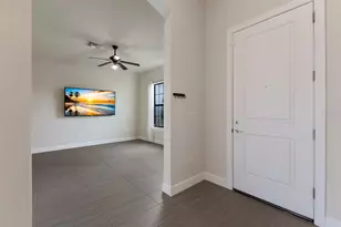 712 Sigsbee Loop, Sarasota, FL 34240 - Photo 4