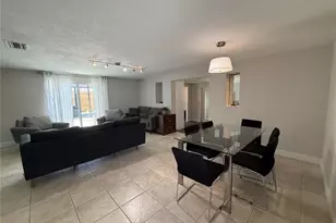 907 Fruitland Ave, Bradenton, FL 34207 - Photo 6