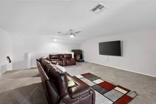 19263 Briarbrook Dr, Tampa, FL 33647 - Photo 16