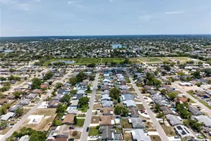10237 Oak Hill Dr, Port Richey, FL 34668 - Photo 40