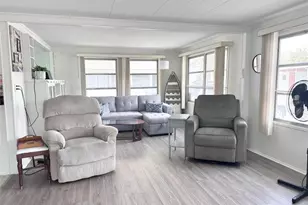 1100 University Pkwy, Sarasota, FL 34234 - Photo 16