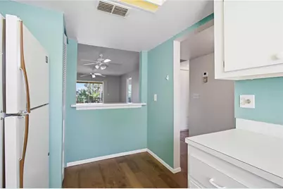 6032 7th Avenue W #6032, Bradenton, FL 34209 - Photo 8