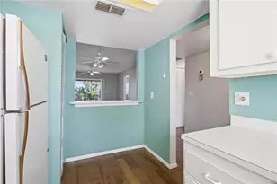 6032 7th Ave W, Bradenton, FL 34209 - Photo 8
