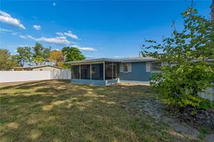 2348 Doud St, Sarasota, FL 34231 - Photo 44
