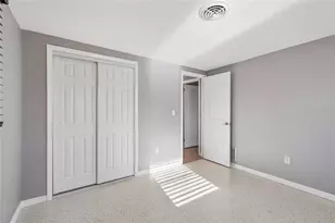 2348 Doud St, Sarasota, FL 34231 - Photo 32