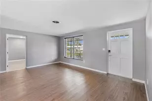 2348 Doud St, Sarasota, FL 34231 - Photo 8