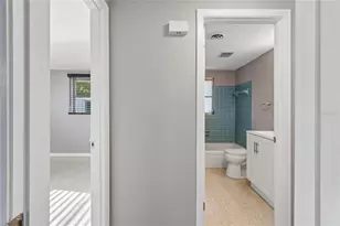 2348 Doud St, Sarasota, FL 34231 - Photo 30