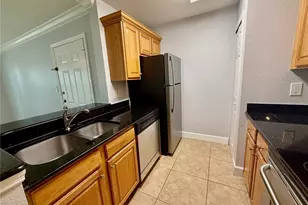 4009 Crockers Lake Blvd, Sarasota, FL 34238 - Photo 2