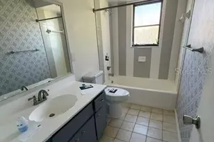 465 E Seminole Dr, Venice, FL 34293 - Photo 16
