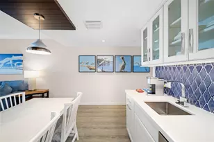 210 Sands Point Rd, Longboat Key, FL 34228 - Photo 22