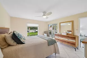 1041 Capri Isles Blvd, Venice, FL 34292 - Photo 22