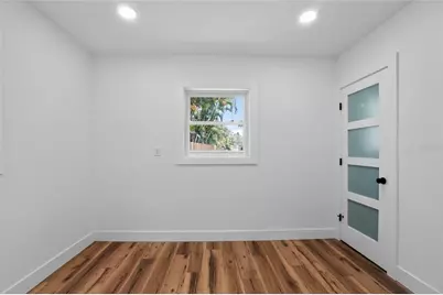 1524 Carson Circle NE, Saint Petersburg, FL 33703 - Photo 32