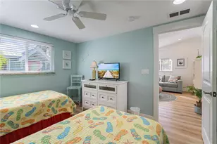 3009 Avenue E, Bradenton Beach, FL 34217 - Photo 12